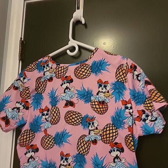 Disney Scrub Top - Picture 6 of 8